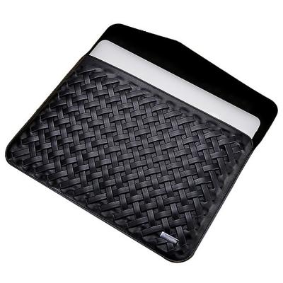 China Factory direct sale cheap wholesale pure handmade waterproof woven knitted durable customizable eco-friendly luxury laptop sleeve for sale