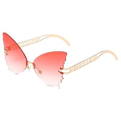 China Fashion Sunglasses 2022 Funny Sunglasses New Butterfly Sunglasses Milan Fashion Show Theme Special-Shaped Stylish Big Glass Frame For Women for sale