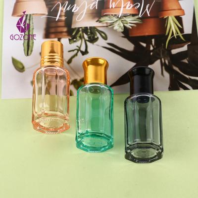 China Attar Empty Roll Cosmetic Oil 6ml Cosmetic Perfume Bottle On Clear Essential Oil Glass Bottle for sale