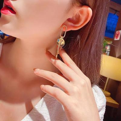 China Wholesale 2021 High Quality New Fashion High Quality Silver Round Shape Smile Earrings Set For Women for sale