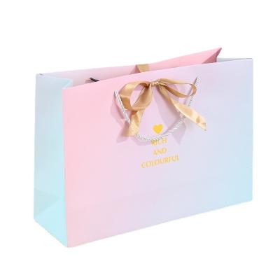 China Recycled Materials New product ins style Packaging  Gradual change gift Clothes shop handbag paper bag gift bag for sale