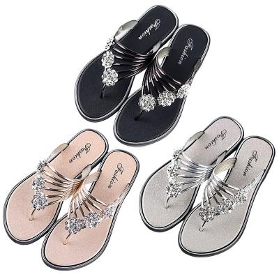 China 2022 breathable casual flip flops flat women summer flip flops women's slippers shoes news light women's wear removable slippers for sale