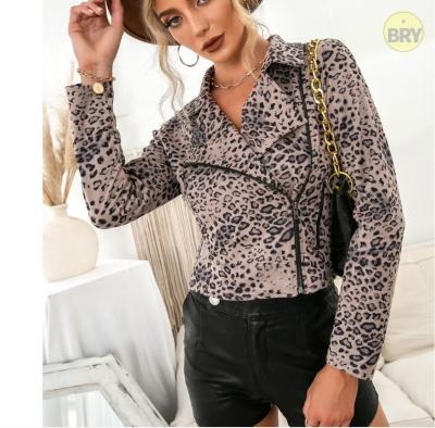 China Fashion 2021 Plus Size Leather Jacket Leopard Print Fabric Suede Coat Jacket Casual LongSleeved Casual Side Zipper For Women for sale