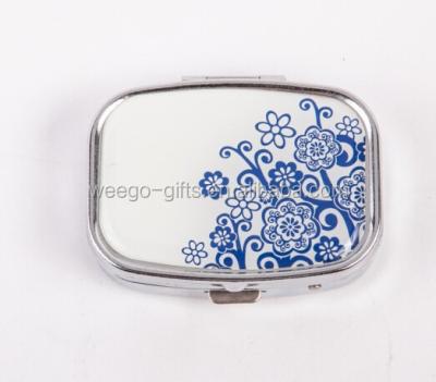 China Promotional Japanese Wholesale Fancy Quality Metal Pill Box Epoxy Cover Gift /business gift/souvenir gift for sale