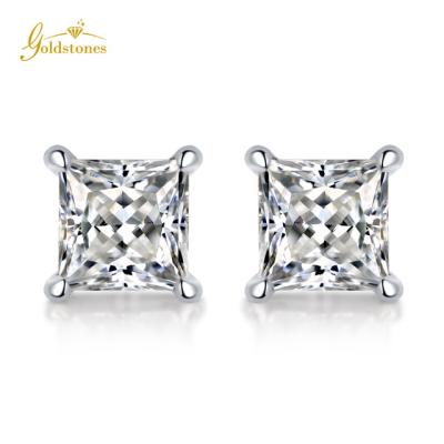 China Luxury Princess Cut VVS Moissanite Diamond Princess Soltaire Earrings CLASSIC Fine Jewelry 0.5 carat for sale