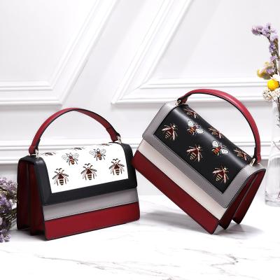 China 2021 Fashion Vintage Bee Embroidery Organ Messenger Bag Ladies Hasp PU Leather Purses and Handbags Shoulder Sling Bag for sale