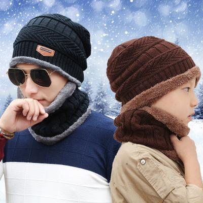 China Fashion Medium Men Woolen Thickening Hat Riding Snow Covers Winter Women Knitted Beanie Hat Scarf Set for sale