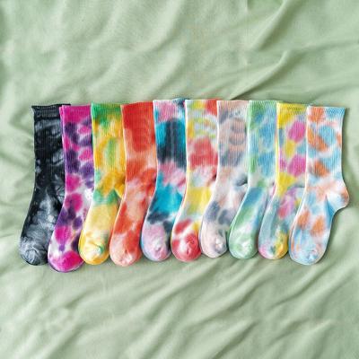 China Summer Fashion Sustainable Cotton Skate Socks Mens Womens Funny Tie Dye Cycling Running Hike Socks for sale