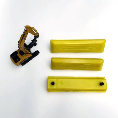 China Crawler Excavator Rubber/Polyurethane Rubber Board Crawler Track Guard Grumpers Shoes For Excavators for sale