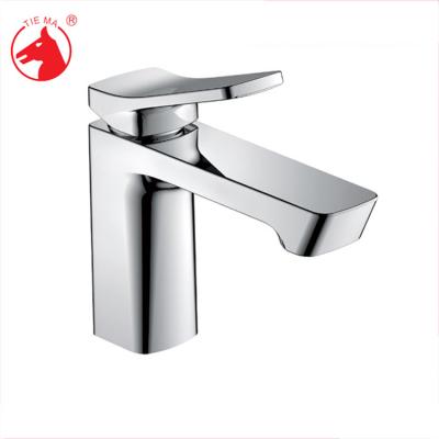 China New Fashion Style Bathroom Faucets Metered Colored Basin Faucets Water Faucets for sale