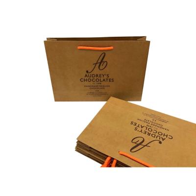 China Recyclable Customized Kraft Paper Bags With Your Own Personal Logo Shopping Gift Paper Bags for sale