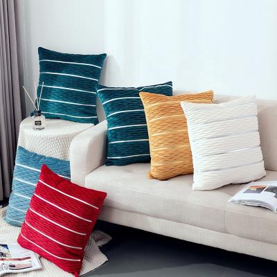 China Shinnwa Sustainable European Gold Geometric Soft Velvet Sofa Cushion Covers for sale