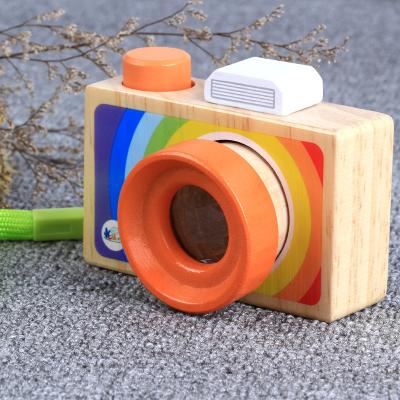 China Kaleidoscope Wooden Interesting Colorful Cartoon Shape Camera Toy Kids Educational Toy for sale