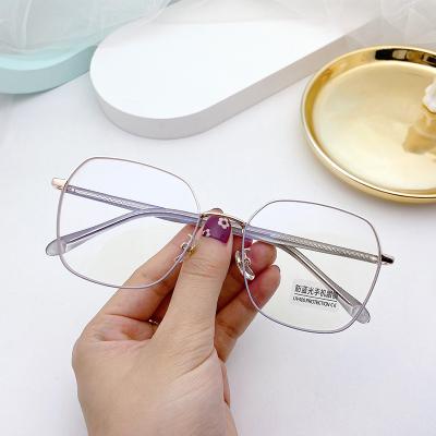 China Fashion Mirror Oversized Flat Irregular Two Tone Optical Spectacle Sight Optical Sight for sale