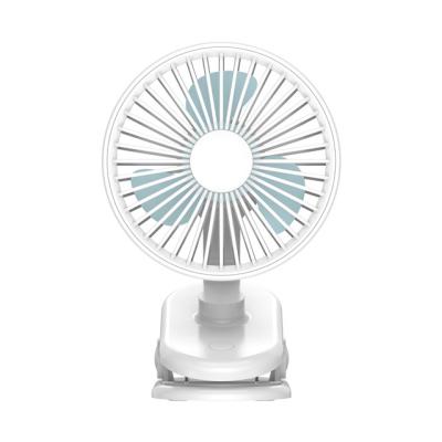 China Custom Logo Fan Rechargeable Auto Oscillation Fan To USB Mini Desk Fan Large Capacity for sale