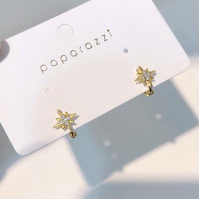 China CLASSIC Fashion Star Fashion Temperament Statistical Institute Fashion Mini Earrings Female Cool Niche Earrings for sale