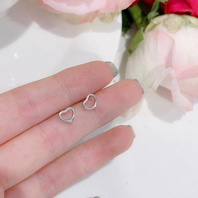 China CLASSIC sleep of new fashion women's love earrings small and earrings 2021 exquisite women's earrings free for sale