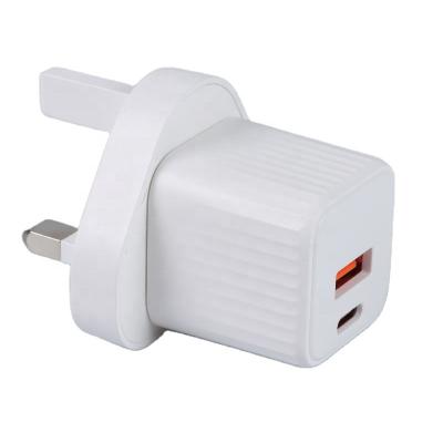 China QC3.0 20W Quick Charger Custom UK Plug 20W Quick Charger UK Plug Travel Wall Phone USB Charger Adapter For iPhone 14 13 12 Pro Max for sale