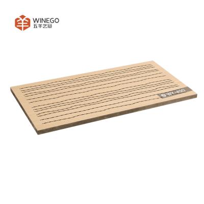 China Panel de techo acústico perforado de madera Absorción de sonido y decoración artística en venta