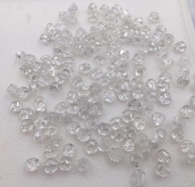 China Las joyas de diamantes cultivadas en laboratorio cvd blanco de diamantes en bruto vvs vs DEF para joyas en venta