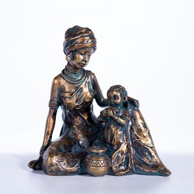 China Africa Abigail Factory African Culture Copper Mother and Son Ornaments Vintage Living Room Bookcase Decoration Tribal Resin Crafts for sale