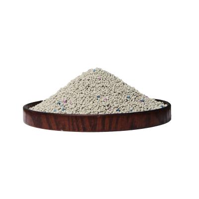 China Cat Ball Shape Strong Clumping Odor Control Natural Low Dust Bentonite Cat Litter for sale