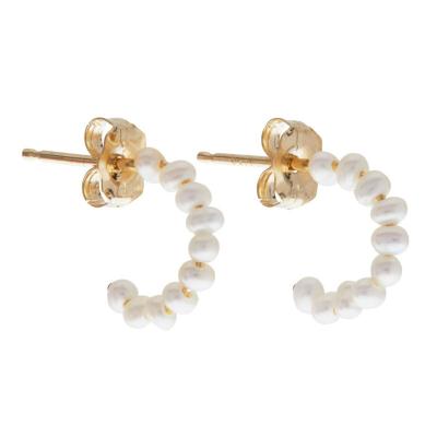 China Environmentally Friendly Tasty Natural Freshwater Circle Earrings Baroque Pearl Stud Earrings for sale