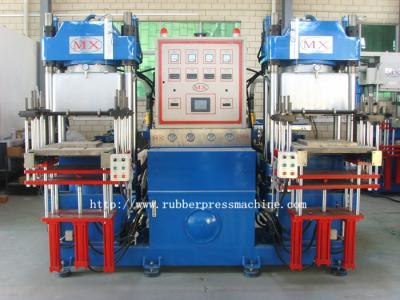 China High Performance Vacuum Plate Rubber Vulcanizing Equipment With Two Station for sale