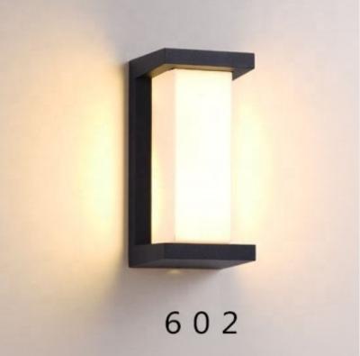 China Modern Aluminum Waterproof Up/Down Outdoor Wall Light IP65 Modern Wall Lamp LED Outdoor Lights for sale