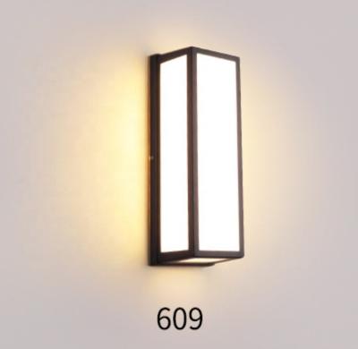 China Modern LED Square Lights Outdoor Wall Light Body in 3000k 18w 30w 50w Aluminum Waterproof Wall Lamps for sale