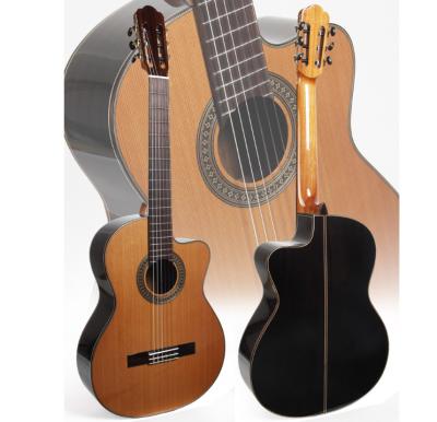 China Solid Canadian Cedar 39 Inch Height Level Classical Guitar for sale