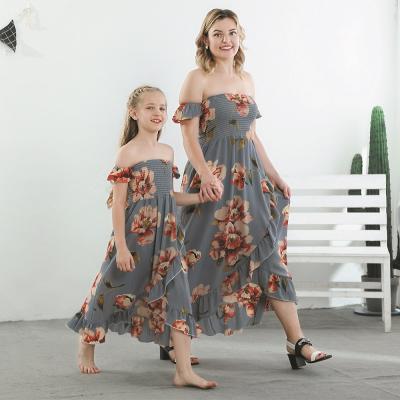 China 2021 QUICK DRY New Mommy and Me Summer Floral Maxi Dress Family Matching Sleeveless Dress for sale