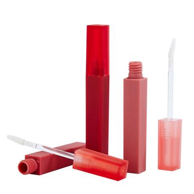 China Cosmetics Classic Refillable Plastic Lipstick Tube Small Red Frosted Liquid Lipstick Round Tubes for sale