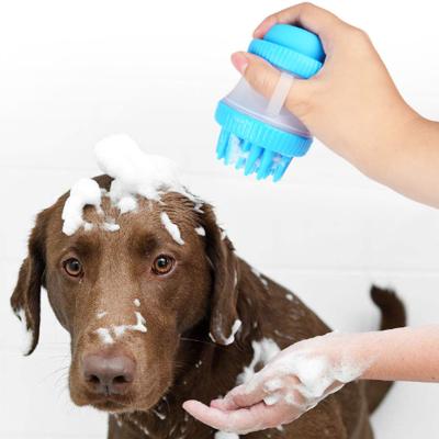 China Sustainable Wholesale Pet Bath Brush Best Pet Bathing Tool For Dogs And Cats for sale