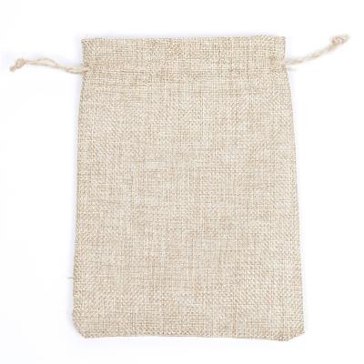 China Handmade Natural Burlap Bags with Drawstring Burlap Pouch Sack Favor Gift Bag for Showers Weddings Gifts for sale