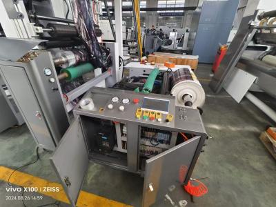 China Nuevo estado 1150MM Servo automático horizontal Flexo máquina de impresión para el embalaje de alimentos Papel de tarjetas Bolsas de papel en venta