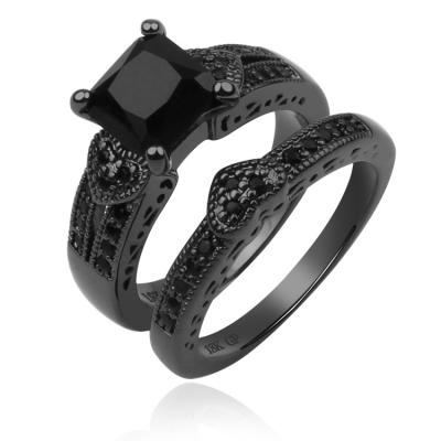 China Romantic Black Crystal Comfort Wedding Rings Zirconia Fashion Rings Unique Jewelry Copper Engagement Couples Rings for sale