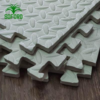 China Safe Anti-slip Interlocking EVA Jigsaw Foam Puzzle Floor Mat for sale