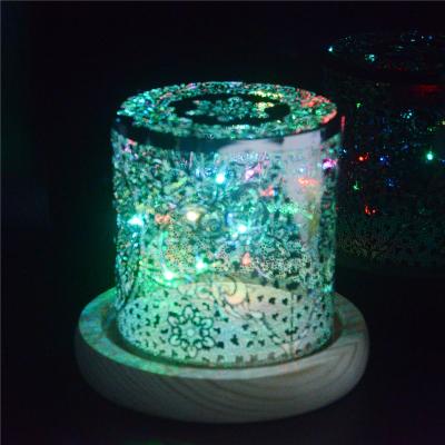 China Romantic Stunning Candlelight Variable Colored Shade Lanternspinning LED Lantern for sale