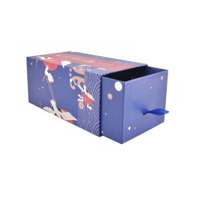 China Recycled Materials Premium Luxury Gift Packaging Drawer Cosmetic Box With Lining For Tea Canisters for sale