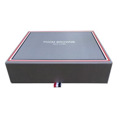 China Luxury Custom Magnetic Handmade Gift Box Cardboard Closing Materials Recycled Packaging Paper Boxes for sale