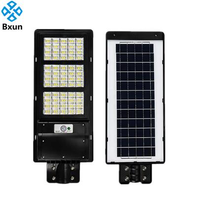 China ROAD highlight sensor ip65 system outdoor smart road lighting 100W 200W 300W 400W 500W led all-in-one solar street light for sale