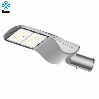 China Wide Illumination Area Waterproof IP65 Road LED Street Light Parking Lot Lighting 50W 100W 150W LED Street Light for sale