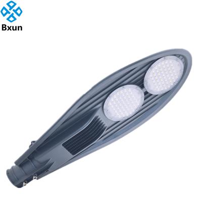 China Wide illumination area outdoor ip65 lamp led light 50W 100W 150W 200W road lighting street light for sale