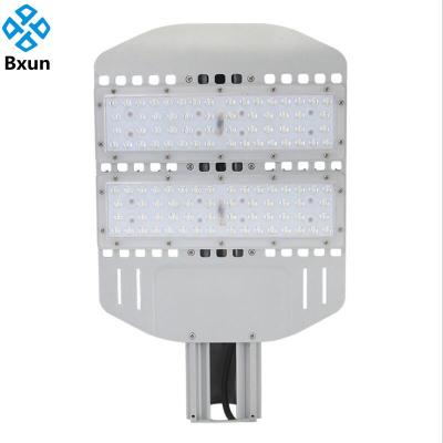 China Electricity costs street light 50W 100W 150W 200W 250W 300W road ip65 outdoor lighting Educing led street light for sale