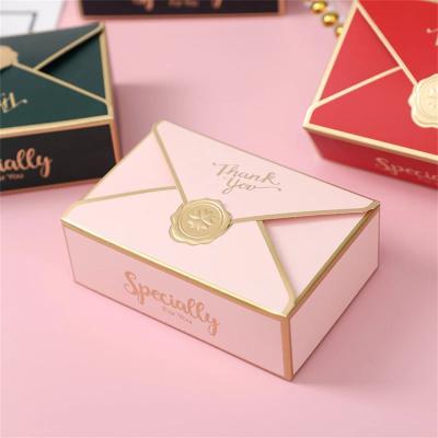 China Recyclable Brithday Gift Box Packaging Envelope Shape Wedding Candy Bags Open Paper Bag Packaging Box for sale