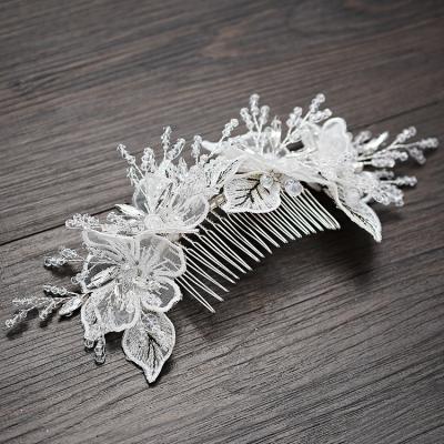 China Wholesale Vintage High Quality Fancy Wedding Flower Lace Wedding Fashion Custom Hair Comb Bling Decorative Bridal Comb for sale