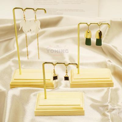 China Jewelry Shows Jewelry Display Rack Hot Selling Sizes 3 Designs Metal Shop Rack Display Earring Hanging Display Rack for sale