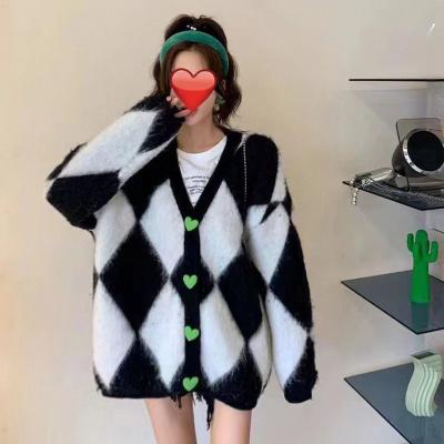 China Black and white sweater cardigan 2022 winter ladies sweater jacquard design ladies mohair anti-pilling for sale