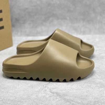 China Latest Fashion Trend Design High Quality Women Fashion Slippers Pure Color Custom Brand Yeezy Original Slips For Men for sale